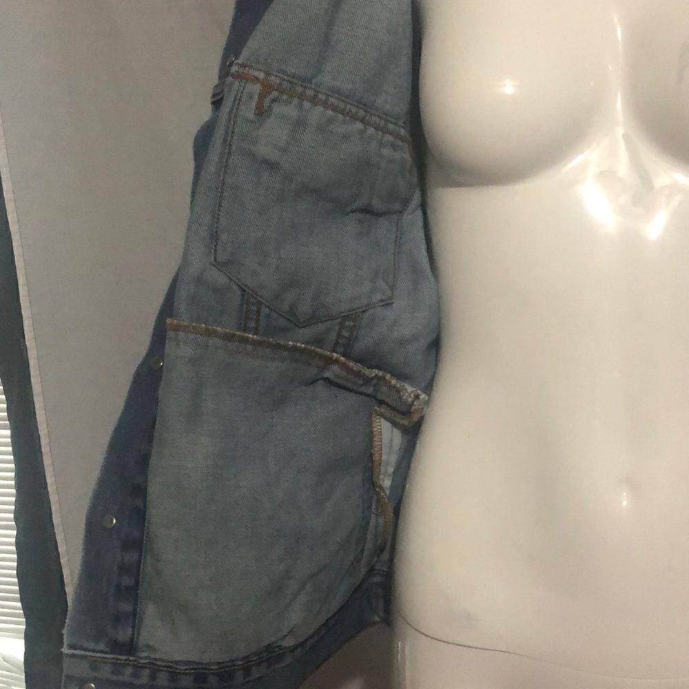 Levi Standard Trucker Jacket  - Picture 3 of 7
